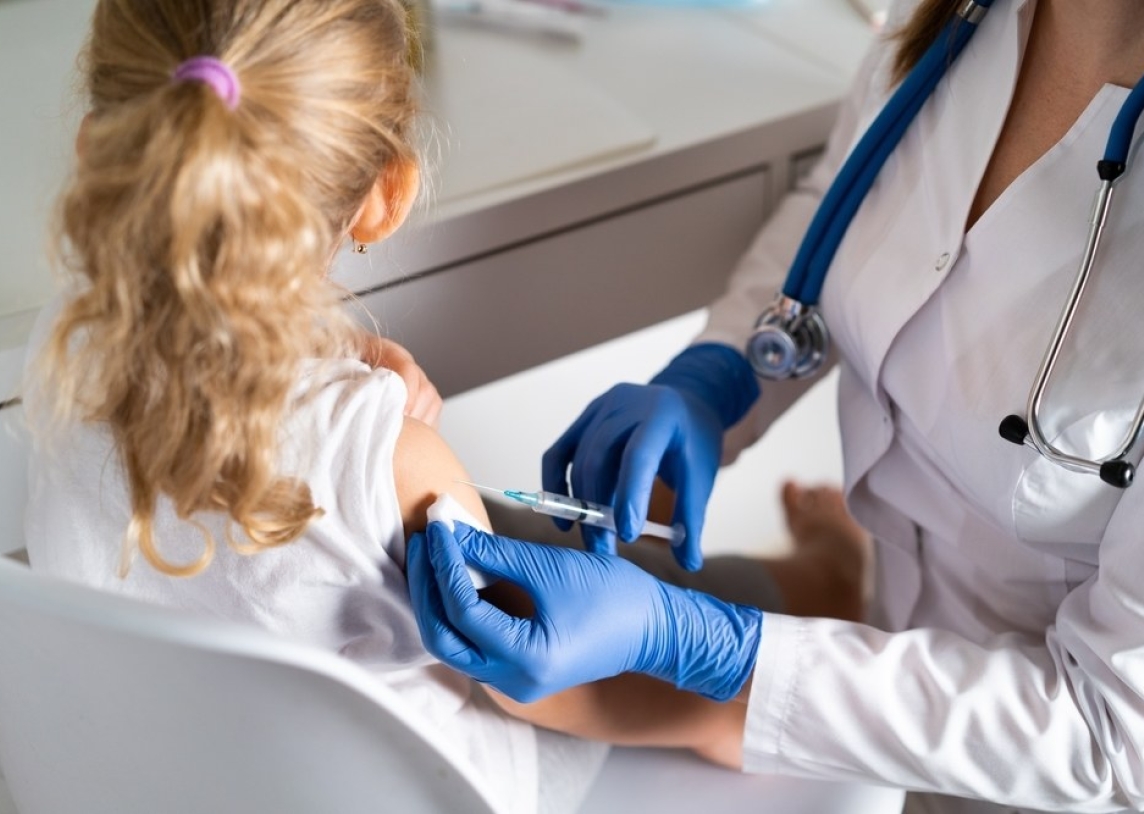 APSAUGOKIME VAIKUS NUO LIGŲ, KURIŲ GALIMA IŠVENGTI PASISKIEPIJUS